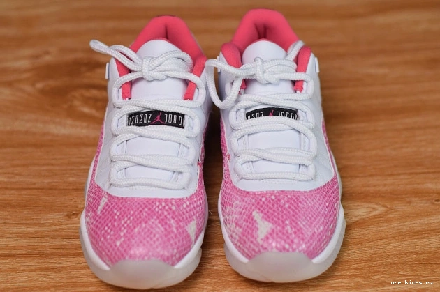 Rep 11 WMNS Jordan Pink Air Low AH7860-106 Snakeskin 0618